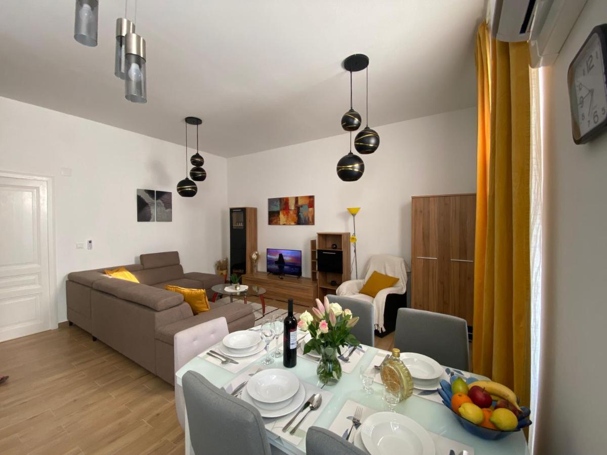 Apartman Andela Pula Centar Exterior foto